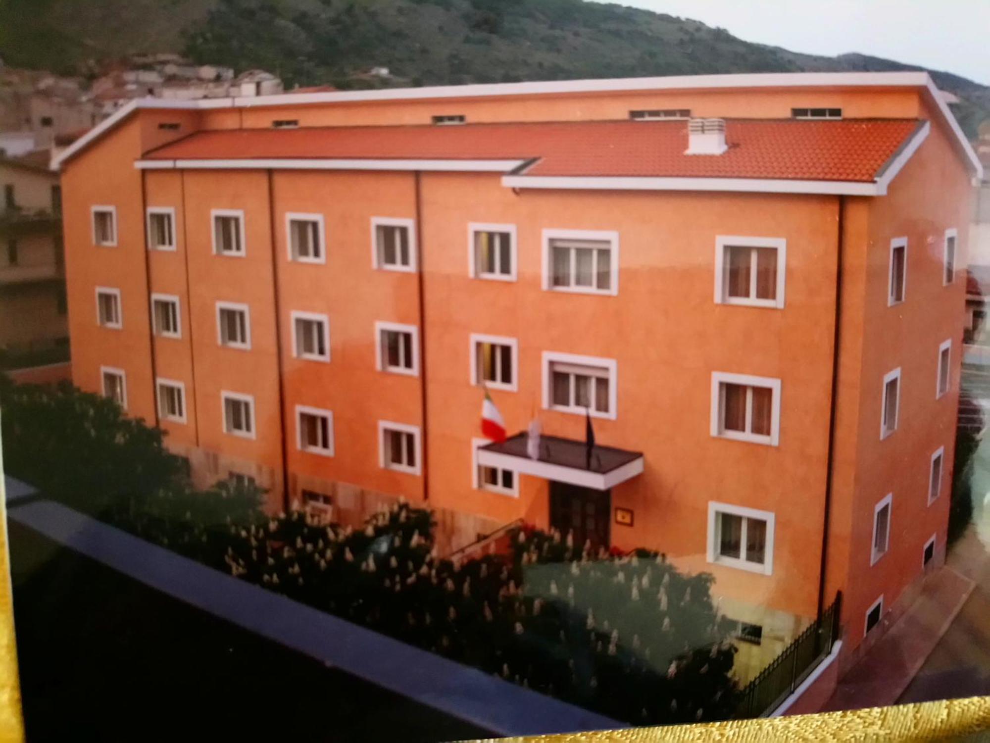 Casapaceebene Hotell San Giovanni Rotondo Exteriör bild