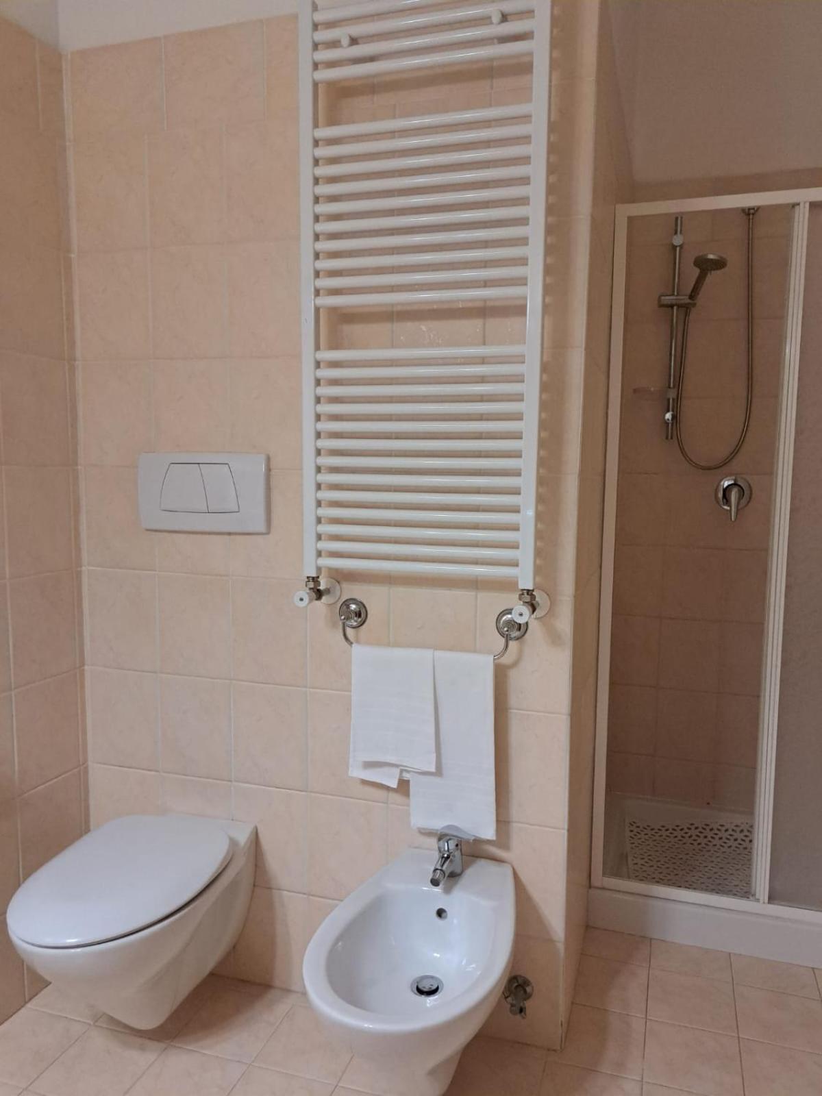 Casapaceebene Hotell San Giovanni Rotondo Exteriör bild
